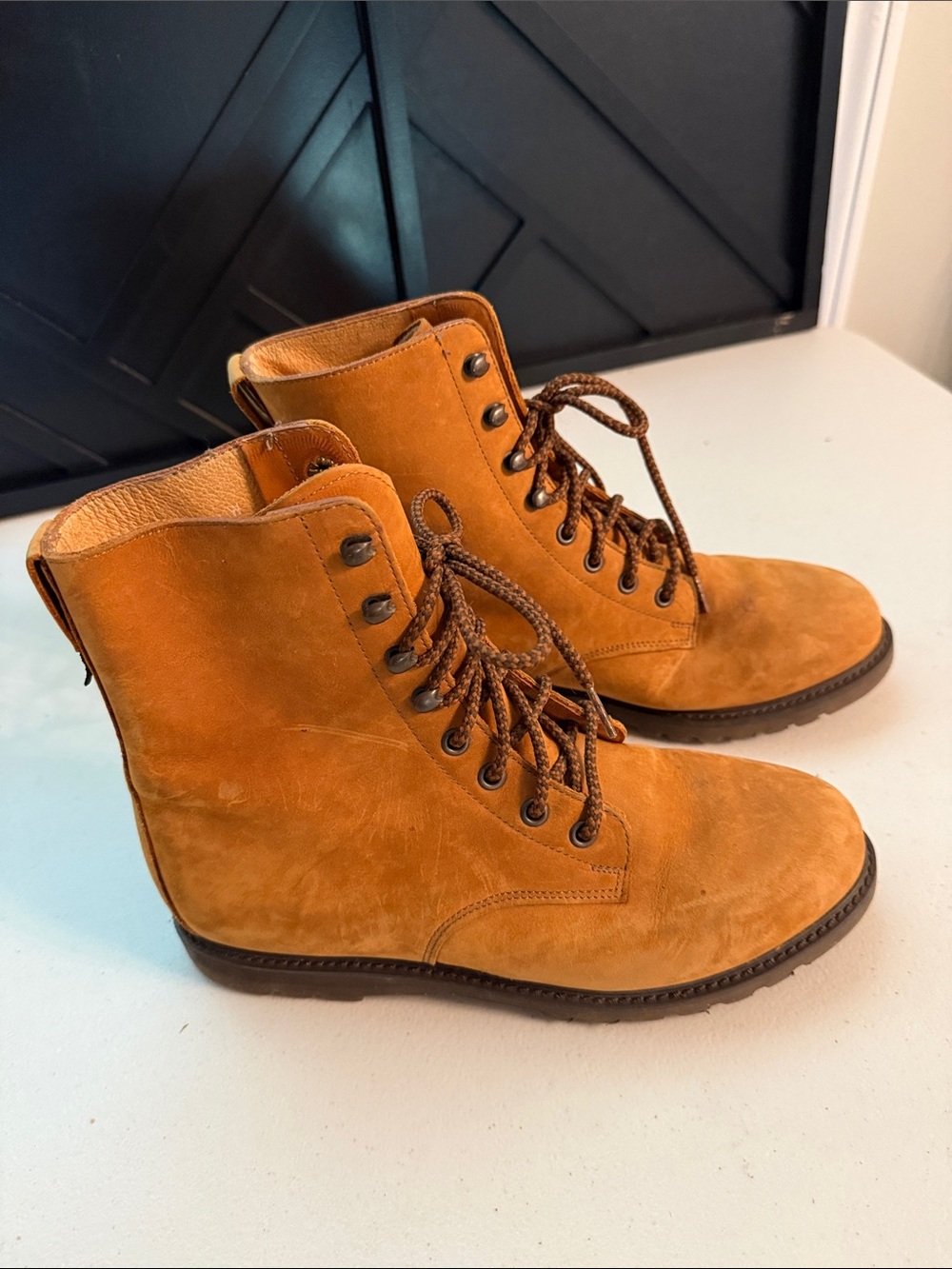Rockport Vintage 90s Women's Cognac Suede Lace-Up Ankle Boots